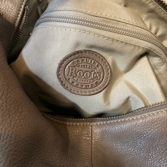 Roots Tan Brown Genuine Leather Hobo Bag Purse - Picture 5 of 11